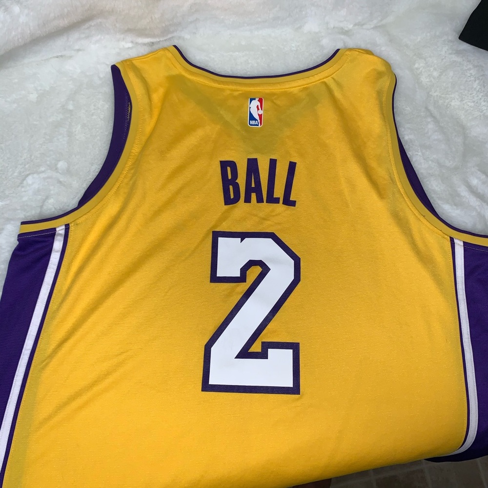 Like New Los Angeles Lakers Lonzo Ball Jersey #2